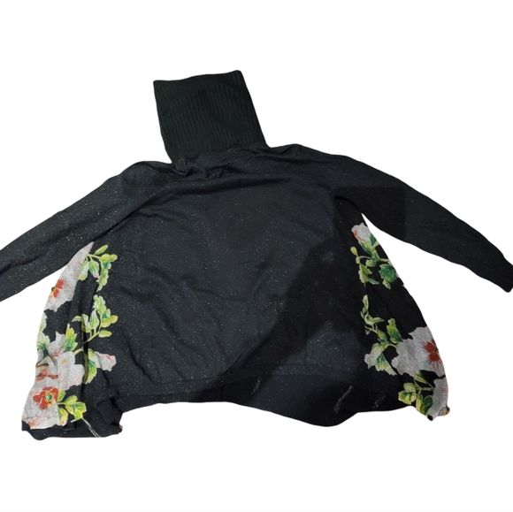 Floral sweater Small - Picture 7 of 8